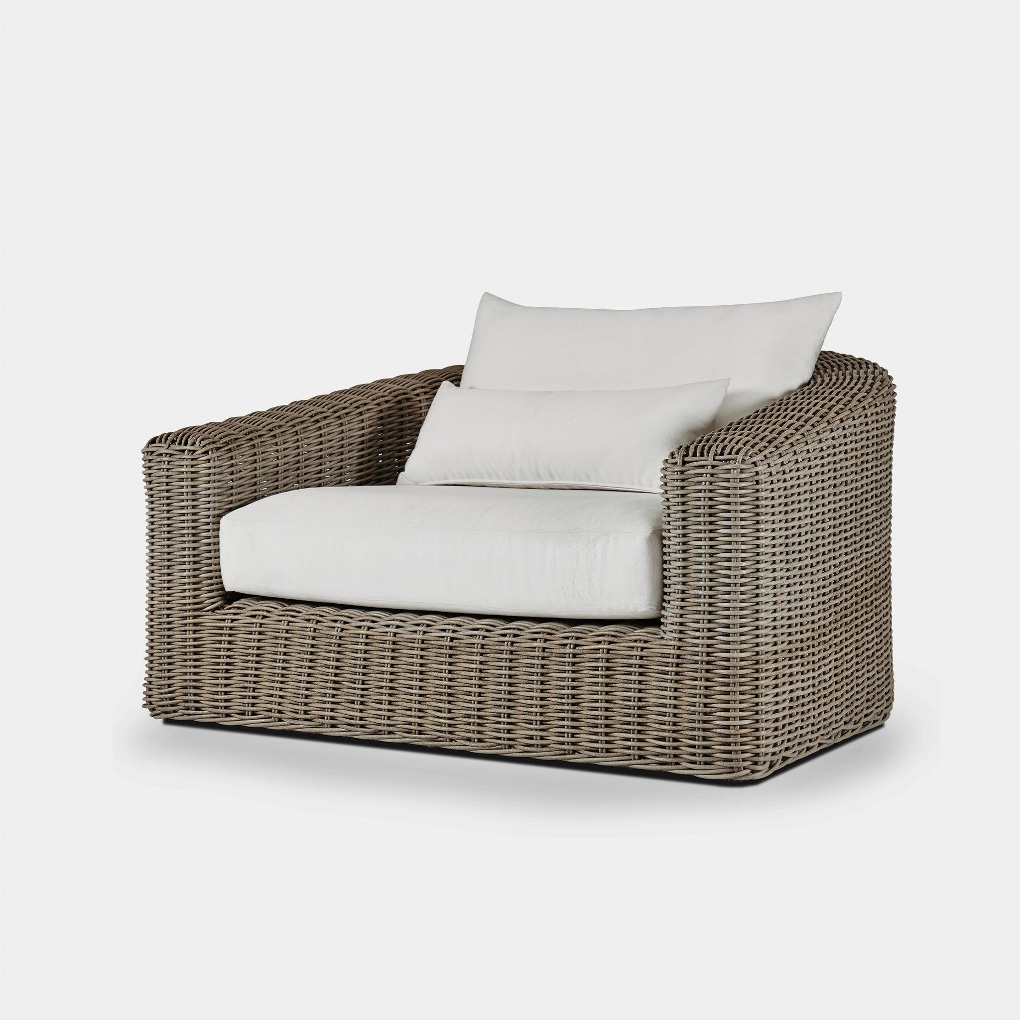 Barcelona Lounge Chair - Image 4