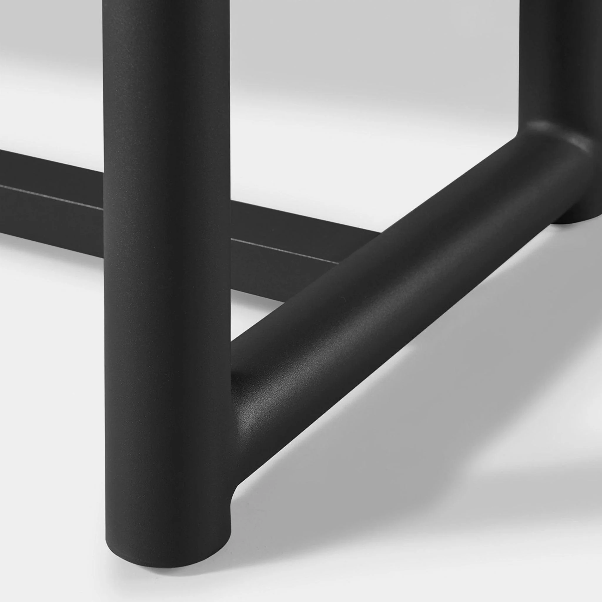 Breeze Xl Dining Table 102" - Image 9