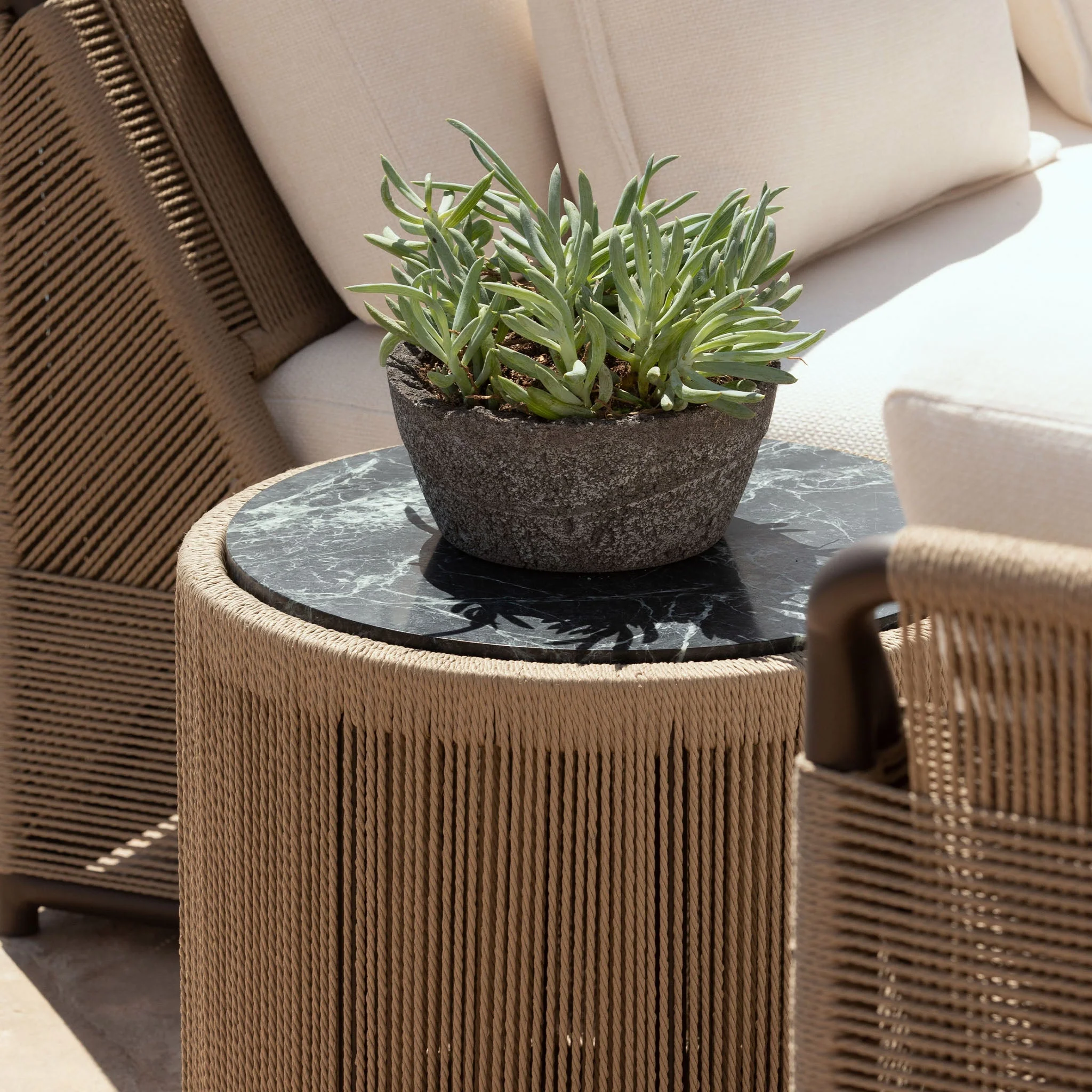 FORMENTERA ROUND SIDE TABLE - Image 2