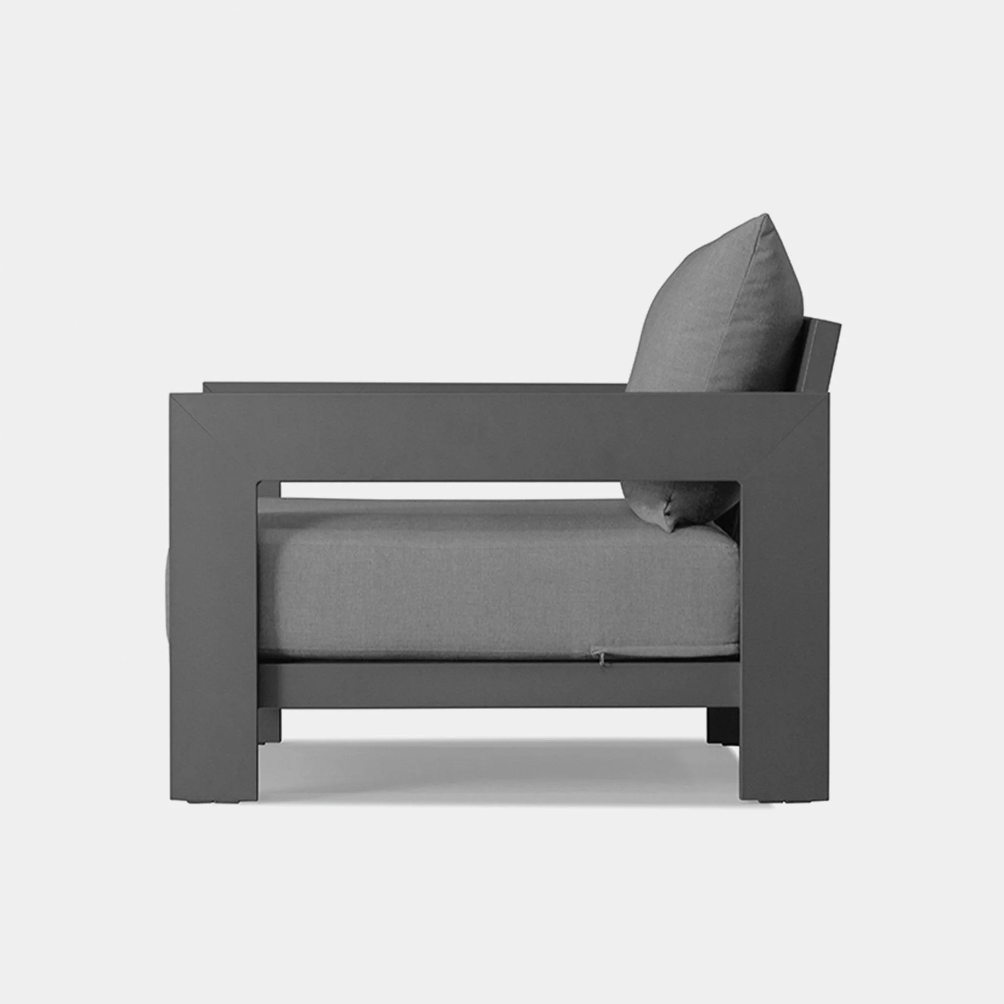 Hampton Lounge Chair - Image 5