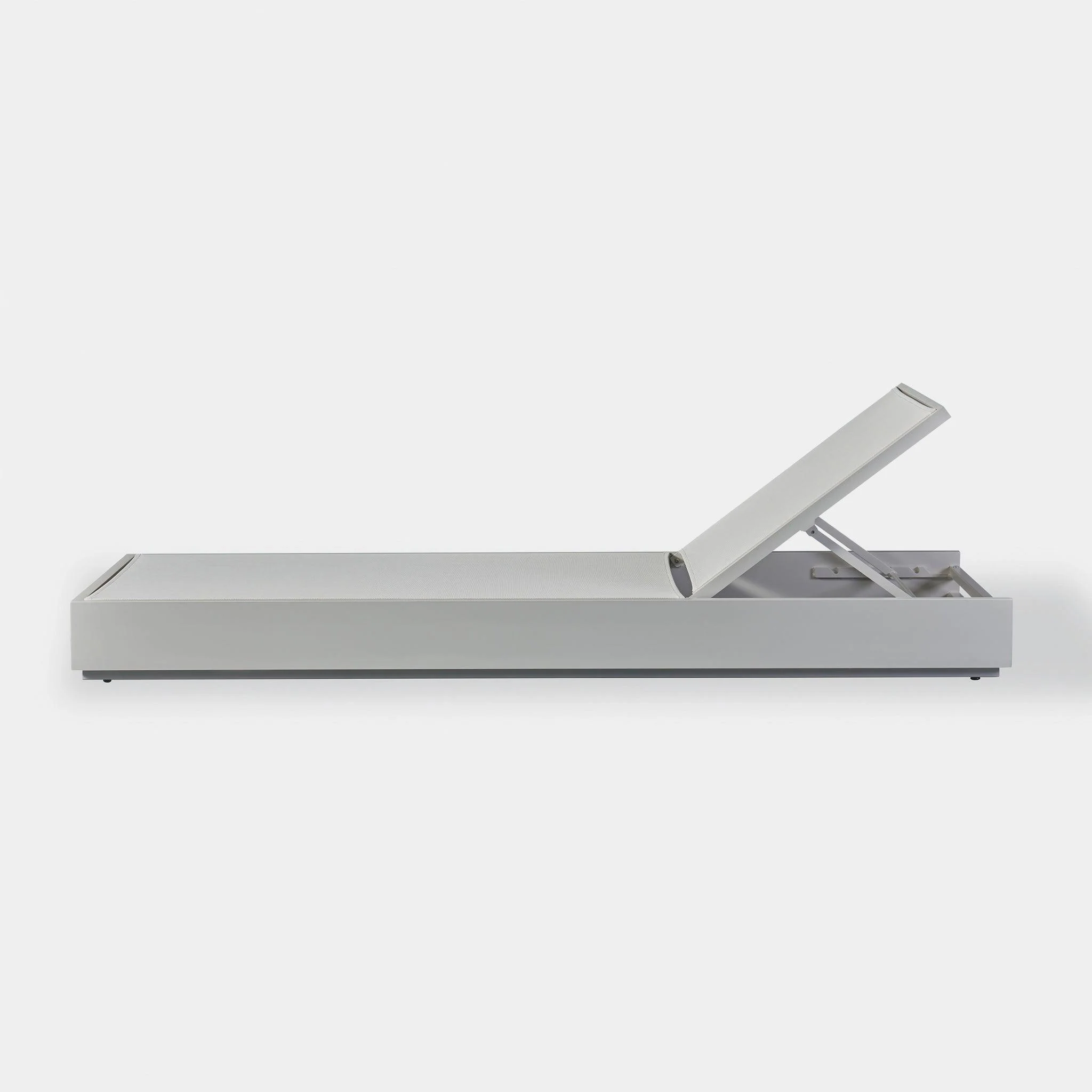 Hayman Sun Lounge - Image 17